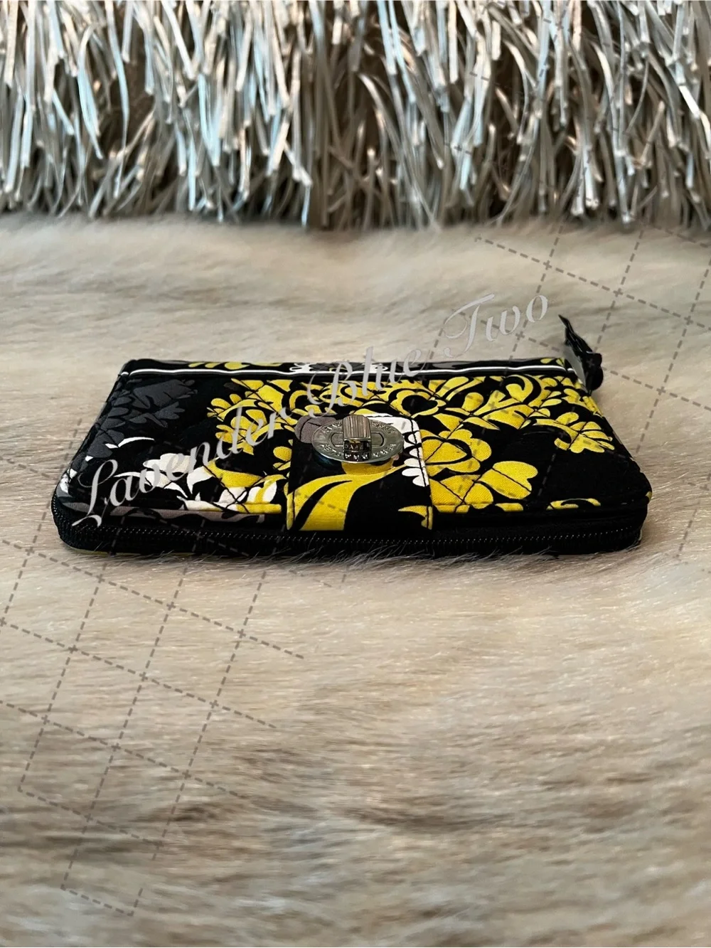VERA BRADLEY Baroque 2008 Long Turnlock Wallet Black Yellow Y2K